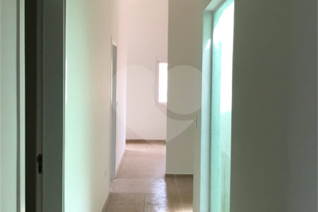 Casa Térrea à venda com 3 quartos, sendo 1 suíte,  no Centro, Bom Jesus dos Perdões, SP