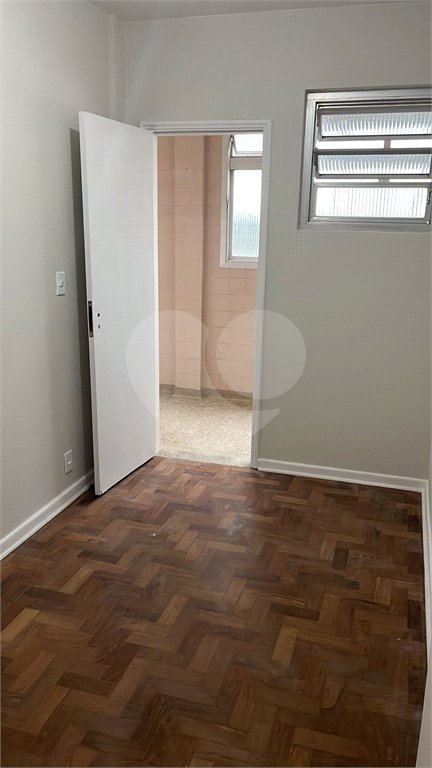 Apartamento à venda com 3 quartos, sendo 1 suíte, em Lapa, São Paulo, SP
