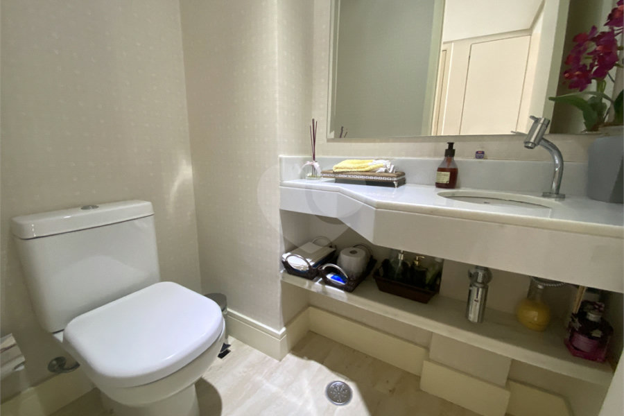 Apartamento à venda com 3 suítes em Santana, São Paulo, SP