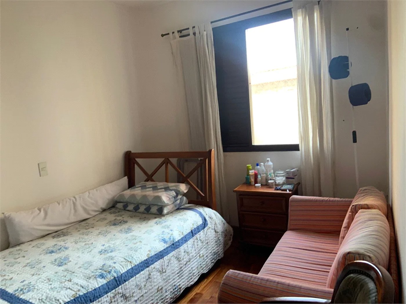 Apartamento à venda com 4 quartos, sendo 3 suítes,  em Pinheiros, São Paulo, SP