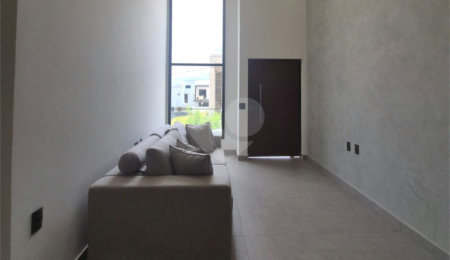 Casa à venda com 3 quartos, sendo 1 suíte,  no condomínio Horto Florestal Villagio, Sorocaba - SP