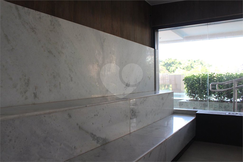 Apartamento à venda com 3 quartos, sendo 1 suíte,  em Botafogo, Rio de Janeiro, RJ