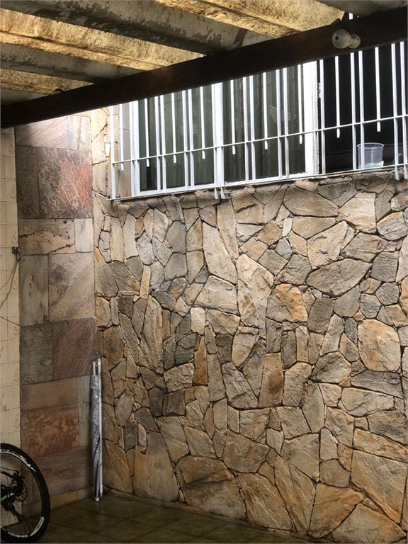 Sobrado à venda com 2 quartos em Artur Alvim, São Paulo, SP
