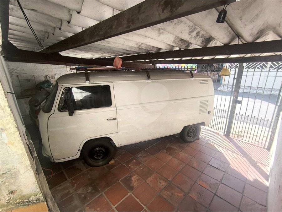 Casa à venda ou para alugar com 5 quartos, sendo 1 suíte,  em Parque Independência, São Paulo, SP