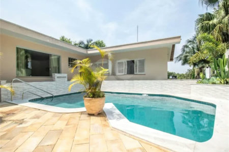 Casa de Vila à venda com 5 quartos, sendo 3 suítes, em Jardim Marajoara, São Paulo, SP