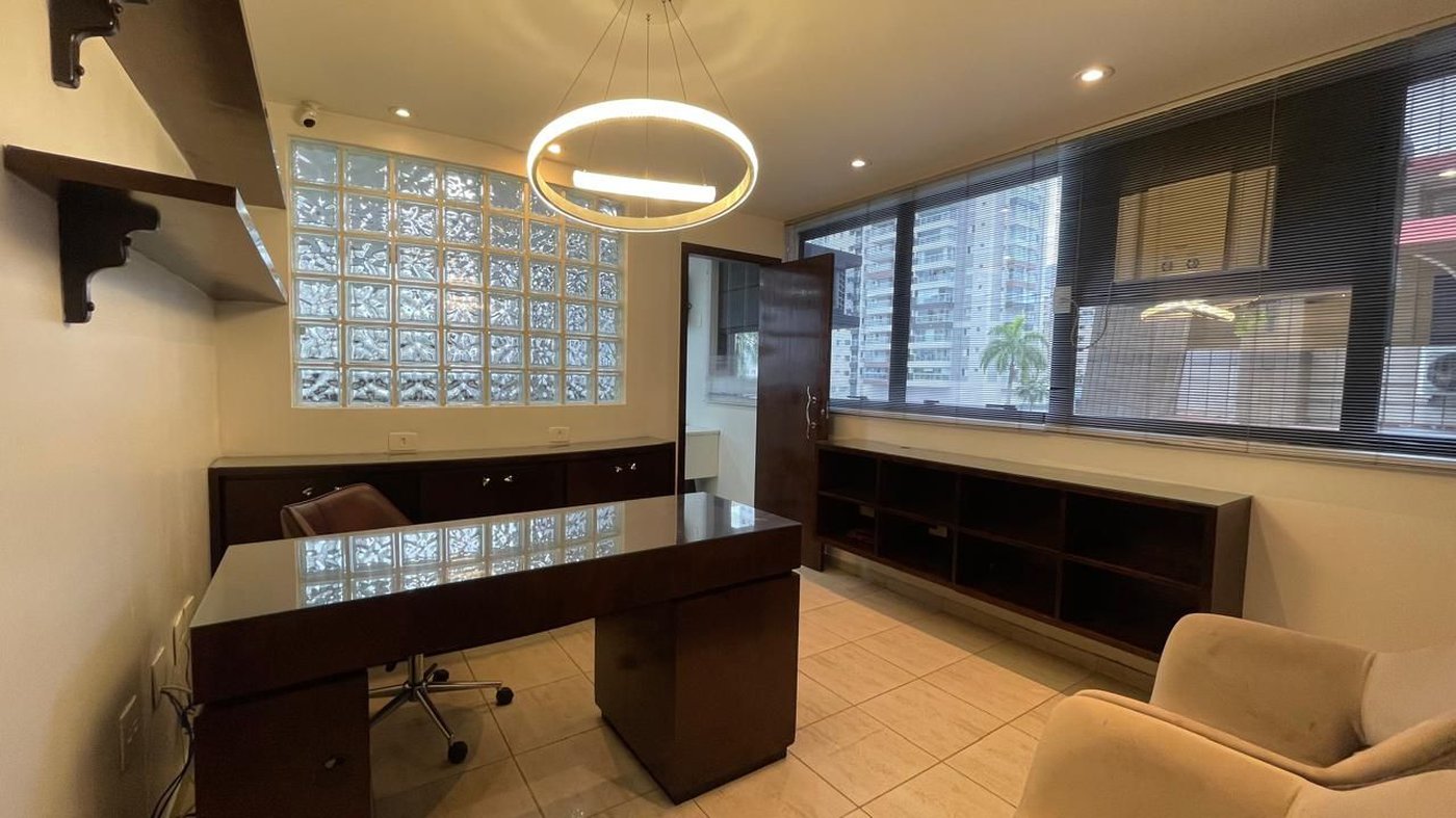 Sala à venda, 72 m² por R$ 640.000,00 - Gonzaga - Santos/SP