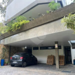 Casa à venda com 4 quartos, sendo 3 suítes, no condomínio Vitoria Regia, São Paulo - SP