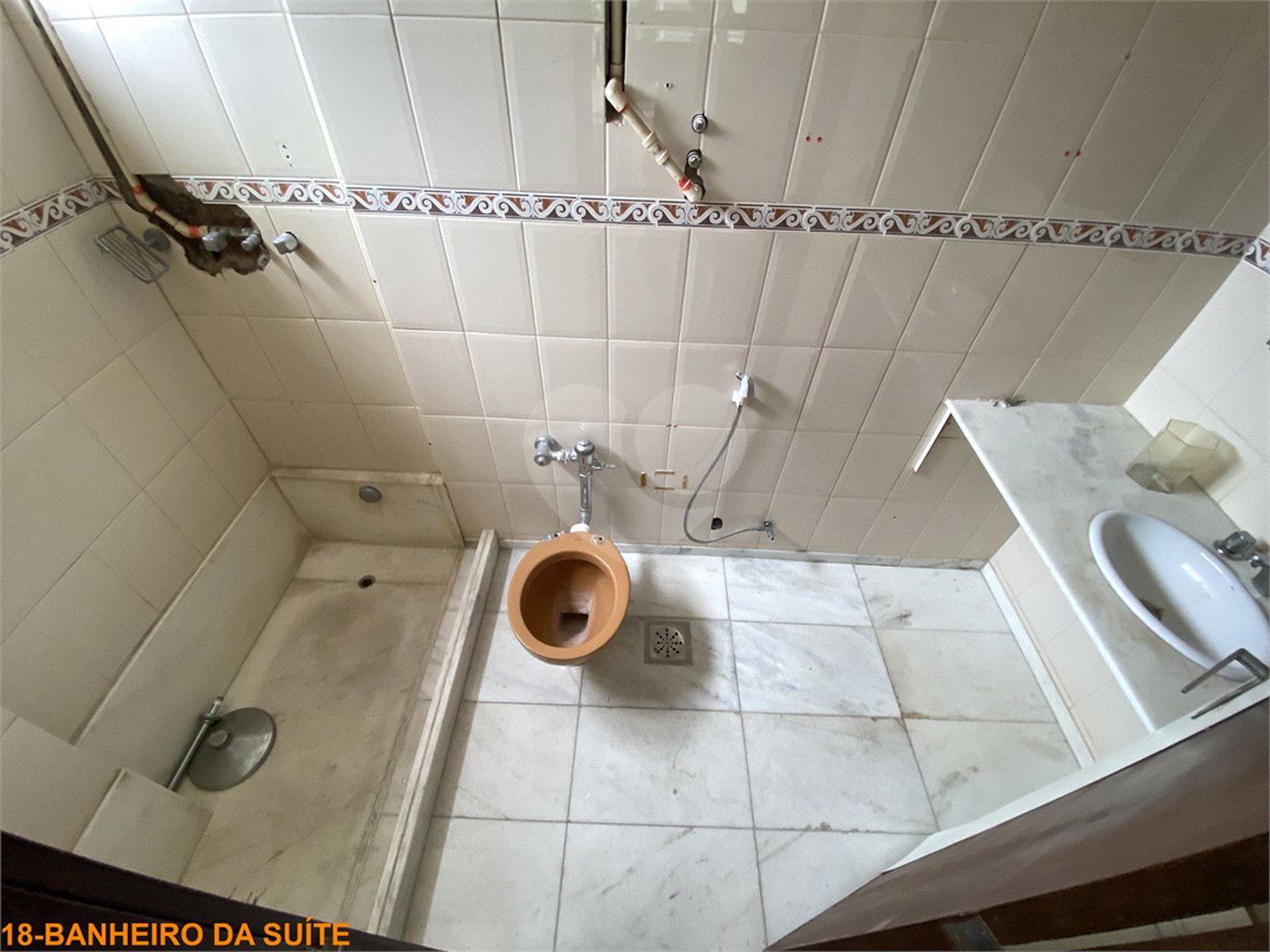 Apartamento à venda com 4 quartos, sendo 1 suíte,  em Tijuca, Rio de Janeiro, RJ