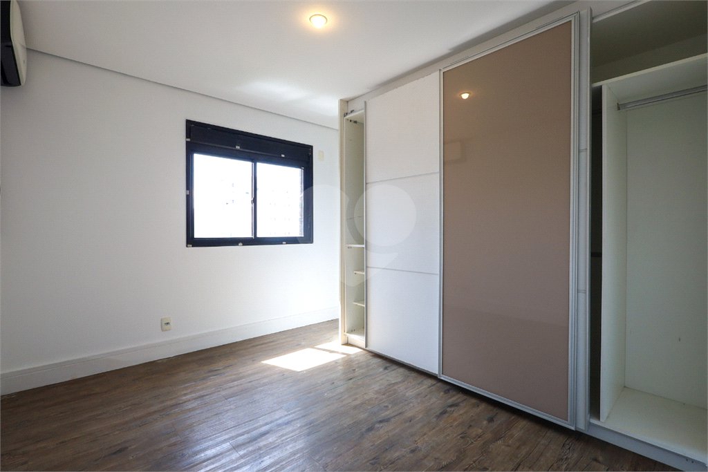 Apartamento à venda com 3 quartos, sendo 2 suítes, em Brooklin, São Paulo, SP