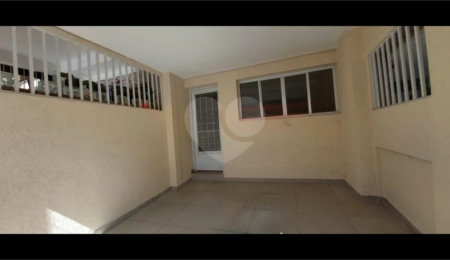 Sobrado à venda com 3 quartos, sendo 1 suíte,  em Santana, São Paulo, SP
