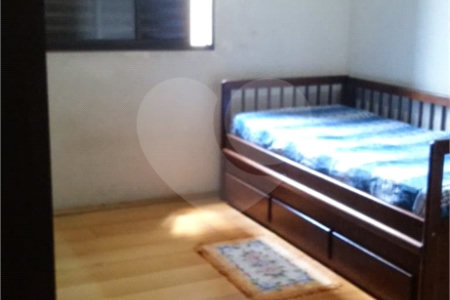 Sobrado à venda com 4 suítes em Vila Carrão, São Paulo, SP