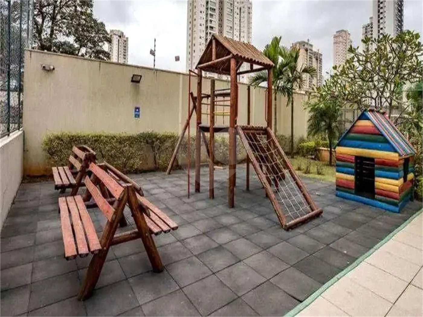 Apartamento à venda com 3 suítes em Lapa, São Paulo, SP