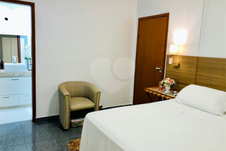 Casa à venda com 3 quartos, sendo 1 suíte, no condomínio Residencial Macaúba, Rondonópolis - MT