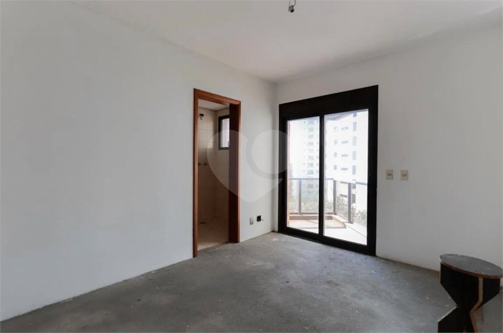 Apartamento à venda com 4 suítes em Santana, São Paulo, SP