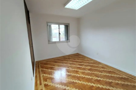 Sobrado para alugar com 3 quartos, sendo 1 suíte, em Jardim Vera Cruz, São Paulo, SP