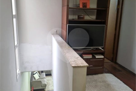 Sobrado à venda com 3 quartos, sendo 1 suíte,  em Vila Dom Pedro II, São Paulo, SP