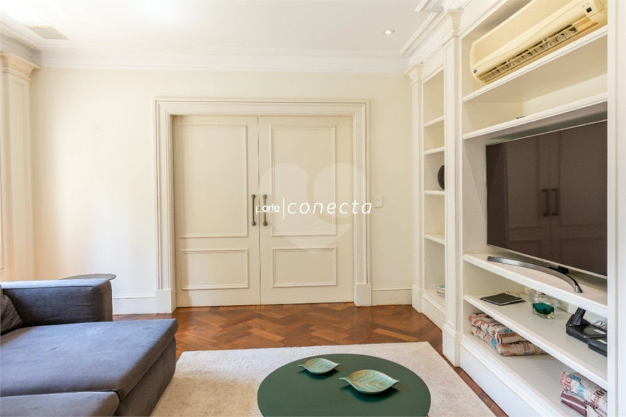 Apartamento à venda com 4 quartos, sendo 3 suítes, em Tatuapé, São Paulo, SP