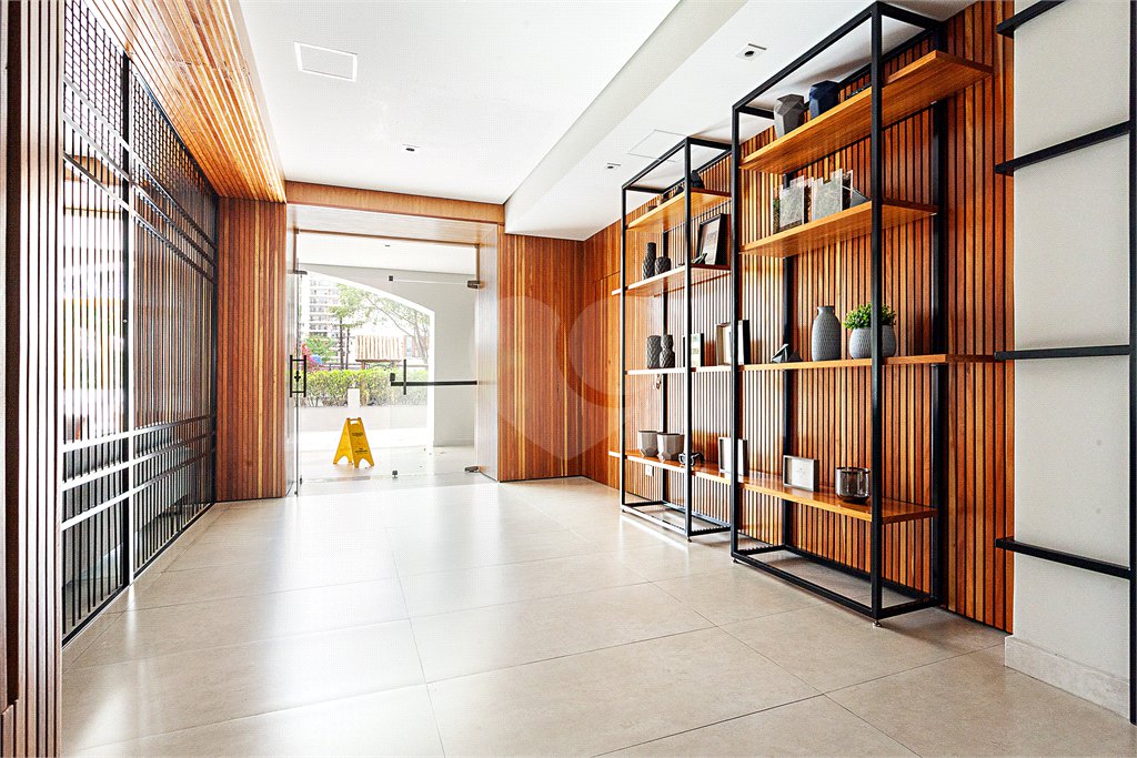 Apartamento à venda com 4 quartos, sendo 1 suíte, em Jardim Marajoara, São Paulo, SP