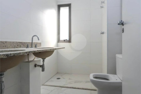 Apartamento à venda com 3 suítes em Jardim Aurélia, São Paulo, SP
