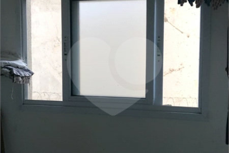 Apartamento à venda com 3 quartos, sendo 1 suíte,  em Vila Caraguatá, São Paulo, SP