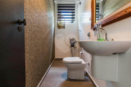 Casa à venda com 4 suítes em Jardim Marajoara, São Paulo, SP