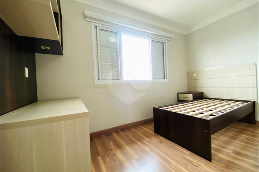 Sobrado à venda com 4 quartos, sendo 3 suítes, em Vila Ester (zona Norte), São Paulo, SP