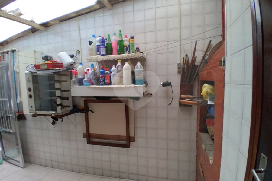 Sobrado à venda com 4 quartos em Parque Edu Chaves, São Paulo, SP