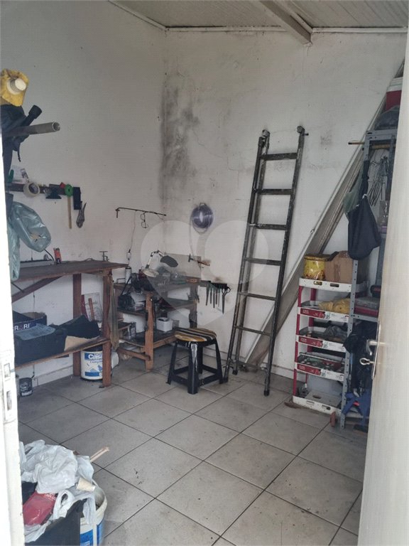 Casa à venda com 4 quartos, sendo 1 suíte, no condomínio Parque Ibiti do Paço, Sorocaba - SP