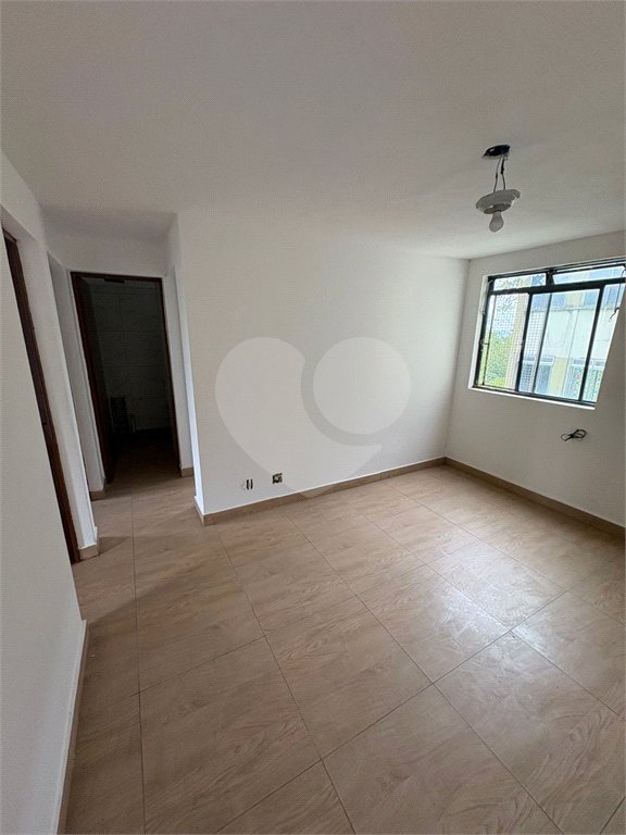 Casa para alugar com 2 quartos no condomínio Estrada do Preju, Itaquaquecetuba - SP