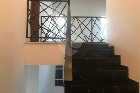 Casa à venda com 3 quartos, sendo 2 suítes,  no condomínio Morada do Bosque, Vinhedo - SP