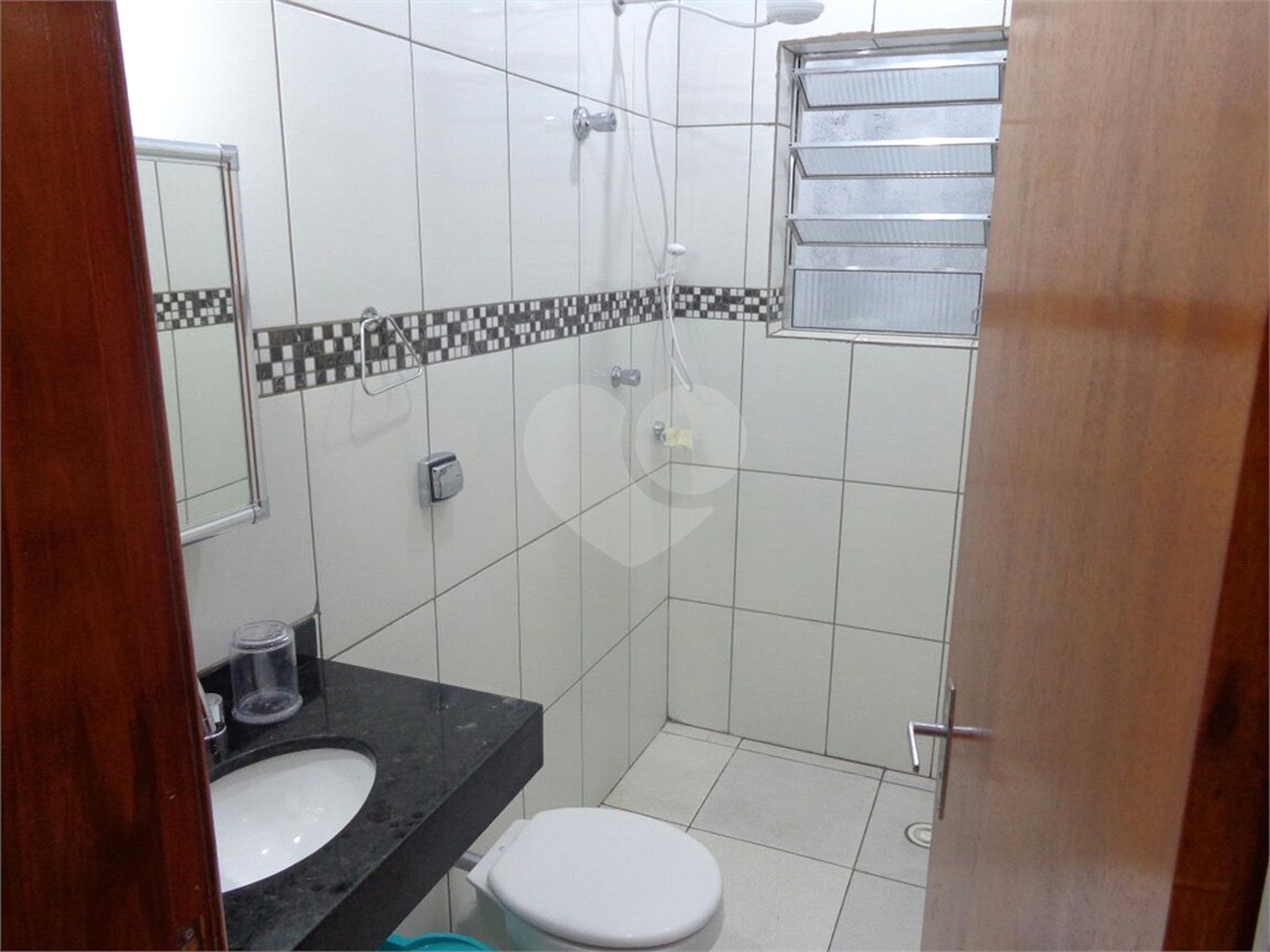 Sobrado à venda com 2 quartos em Tremembé, São Paulo, SP