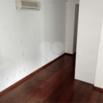 Apartamento à venda com 3 quartos, sendo 2 suítes, em Perdizes, São Paulo, SP