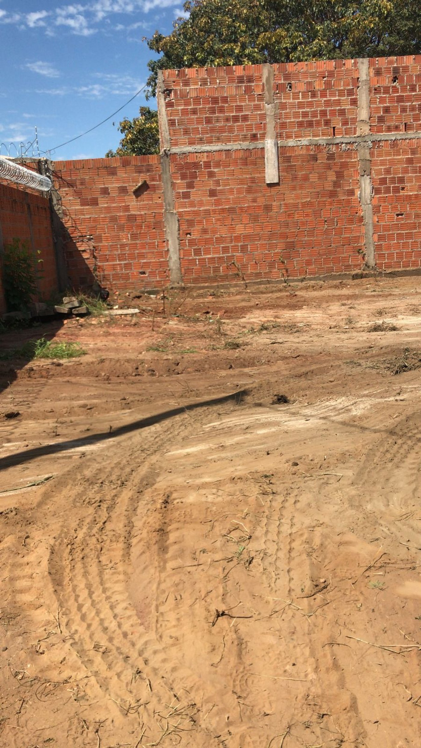 Casa à venda com 2 quartos em Vila Haro, Três Lagoas, MS