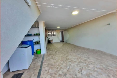 Casa à venda com 4 quartos, sendo 3 suítes,  em Jardim Bonfiglioli, São Paulo, SP