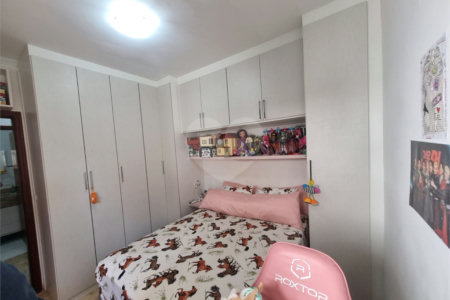 Casa Térrea à venda com 2 quartos, sendo 1 suíte,  em Jardim Wanel Ville V, Sorocaba, SP