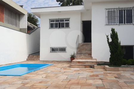 Casa à venda ou para alugar com 3 suítes em Alto da Lapa, São Paulo, SP