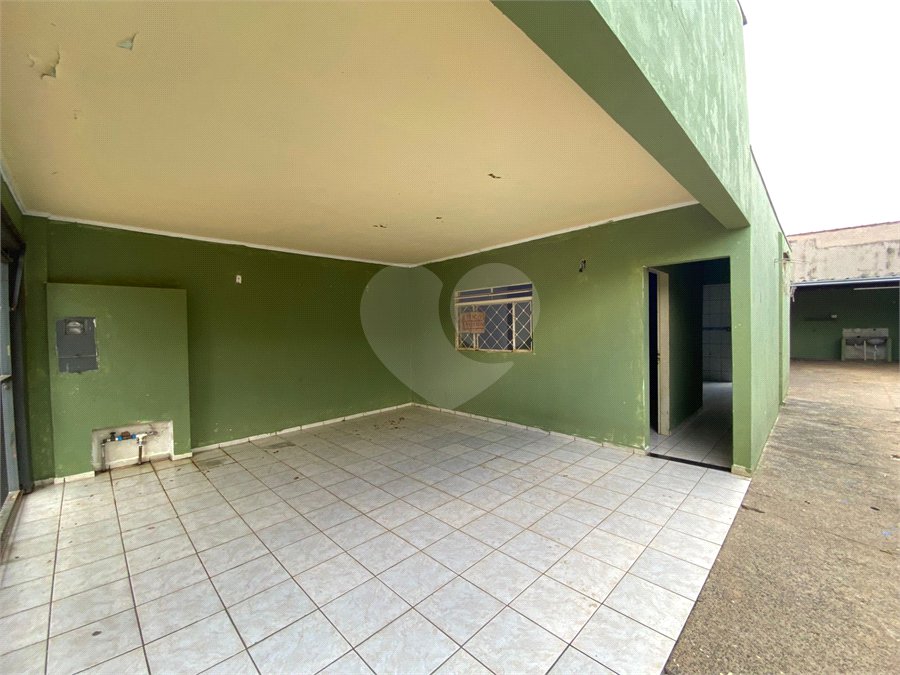 Casa à venda com 2 quartos em Loteamento Municipal São Carlos 3, São Carlos, SP