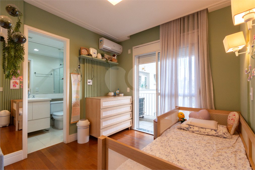 Apartamento à venda com 4 quartos, sendo 2 suítes, em Brooklin, São Paulo, SP