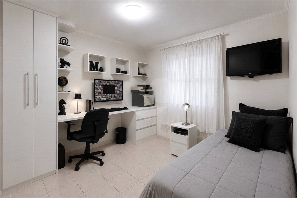 Casa à venda com 3 quartos, sendo 1 suíte, em Guarapiranga, São Paulo, SP