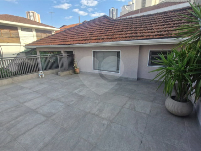 Casa Térrea à venda com 3 quartos, sendo 2 suítes,  em Santana, São Paulo, SP