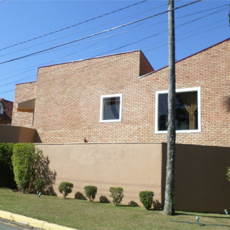 Sobrado à venda com 4 suítes em Recanto Impla, Carapicuíba, SP