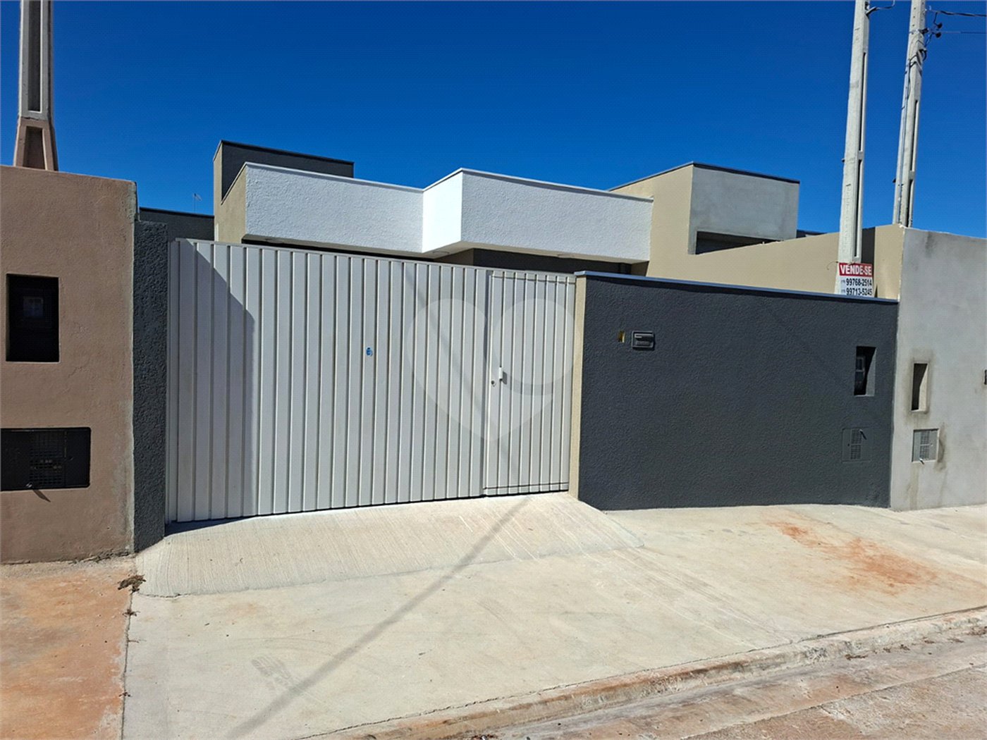 Casa à venda com 2 quartos, sendo 1 suíte, em Residencial Villaggio DI Capri, Itapetininga, SP