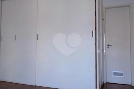 Apartamento à venda com 1 suíte em Jardim das Bandeiras, São Paulo, SP