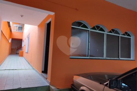 Sobrado à venda com 4 quartos, sendo 1 suíte, em Cidade Jardim Cumbica, Guarulhos, SP