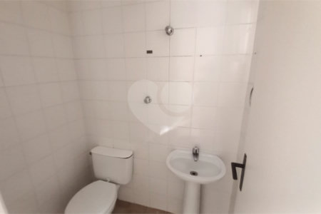 Apartamento à venda com 3 quartos, sendo 1 suíte,  em Vila Indiana, São Paulo, SP