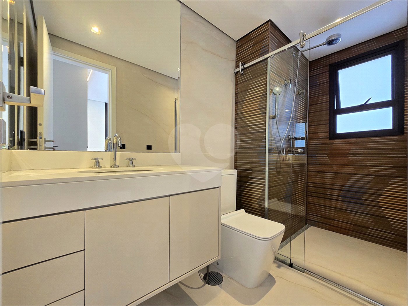 Apartamento 312 m² 4 Suítes 4 vagas 1 Por Andar em Higienópolis