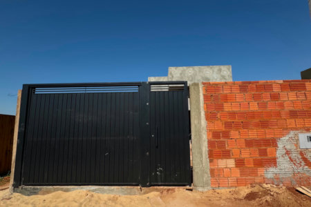 Casa à venda com 2 quartos em Jardim Carandá, Três Lagoas, MS