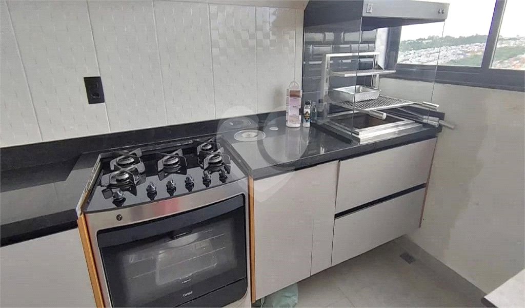 Casa à venda com 4 quartos, sendo 2 suítes, no condomínio Horto Florestal Villagio, Sorocaba - SP