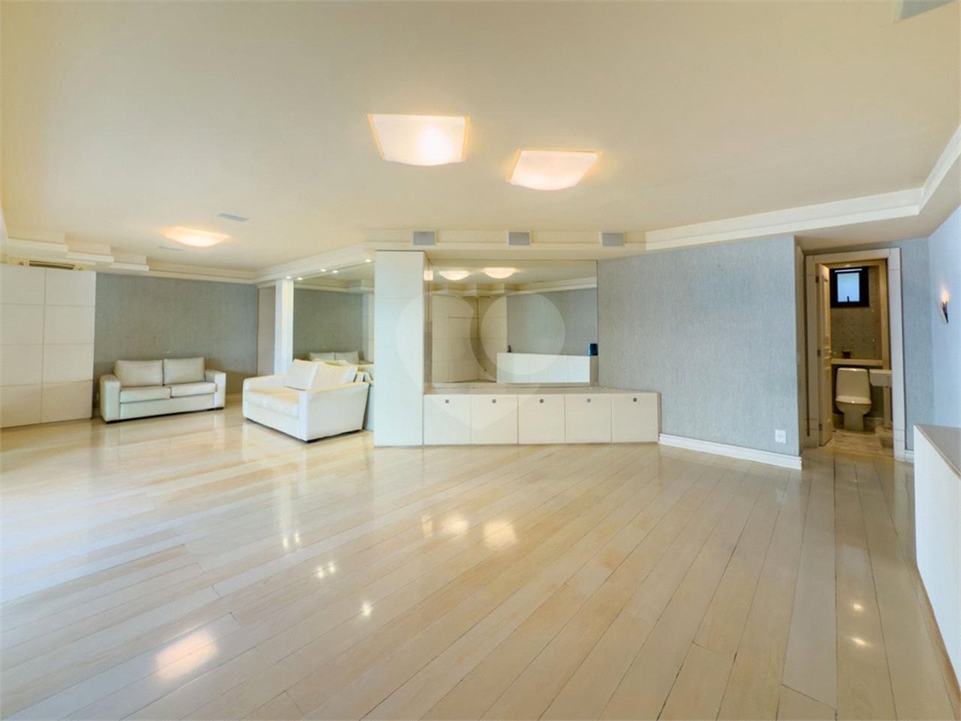 Apartamento à venda com 3 quartos, sendo 2 suítes, em Leblon, Rio de Janeiro, RJ