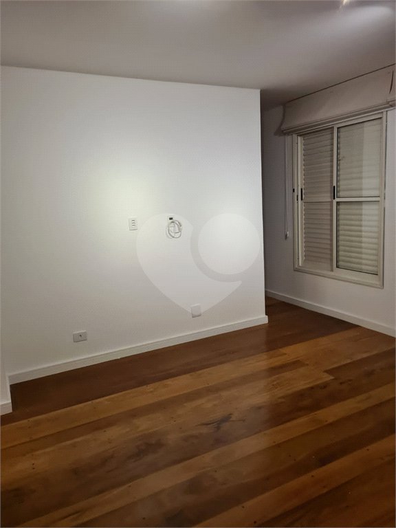 Casa à venda com 3 suítes no condomínio Residencial Courtyard Village, São Paulo - SP